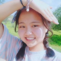 为了吃瓜进娱乐圈去红帽,她如何凭借“红帽”奇招闯进娱乐圈，一炮而红？